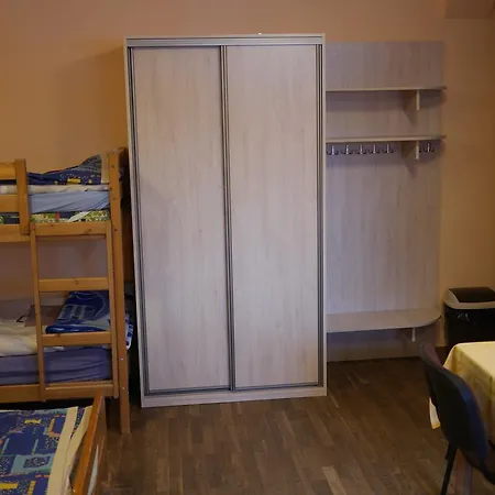 Stronski Park Aktywnosci Jaskinia Niedzwiedzia ホリデーパーク Stronie Śląskie